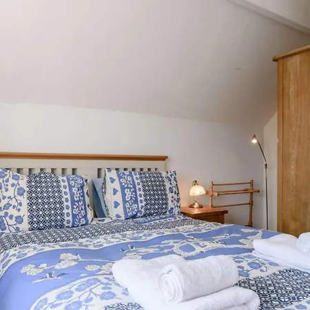 5 Bed In Filey Oc-52388 * Ханманби
