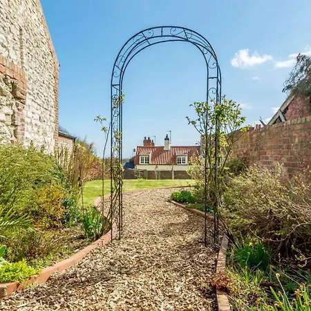 Дом отдыха 5 Bed In Filey Oc-52388 *